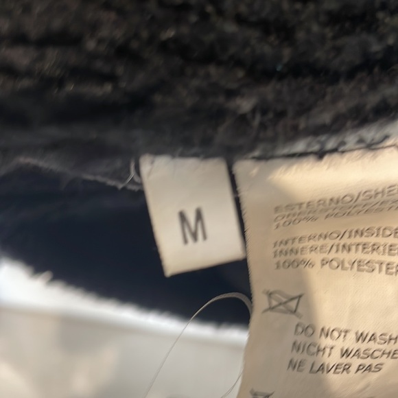 Black Women’s Coat - Picture 7 of 9